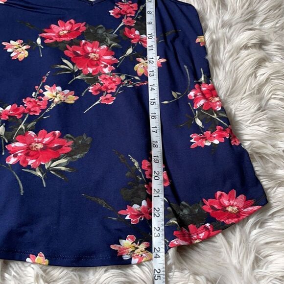 Papermoom Deep Blue Floral Lightweight Tank Top w/Strappy Back (Size: XS) - Picture 10 of 16